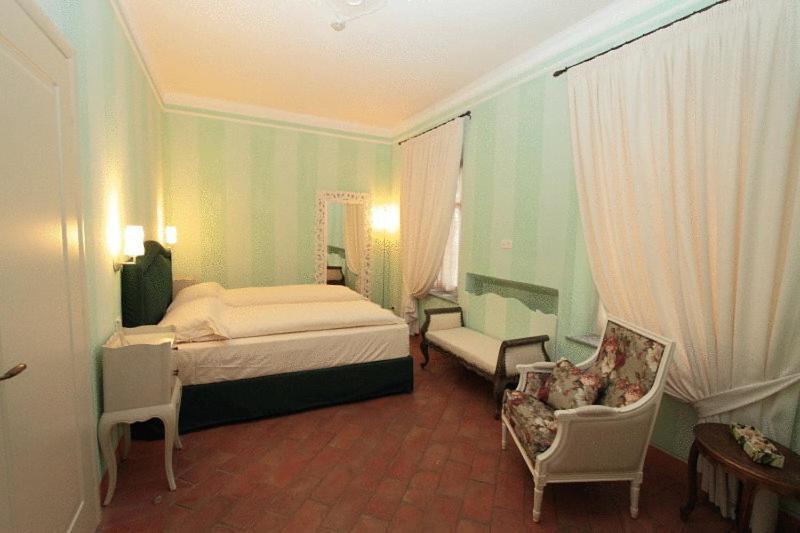 Villa Morneto Vignale Pokoj fotografie